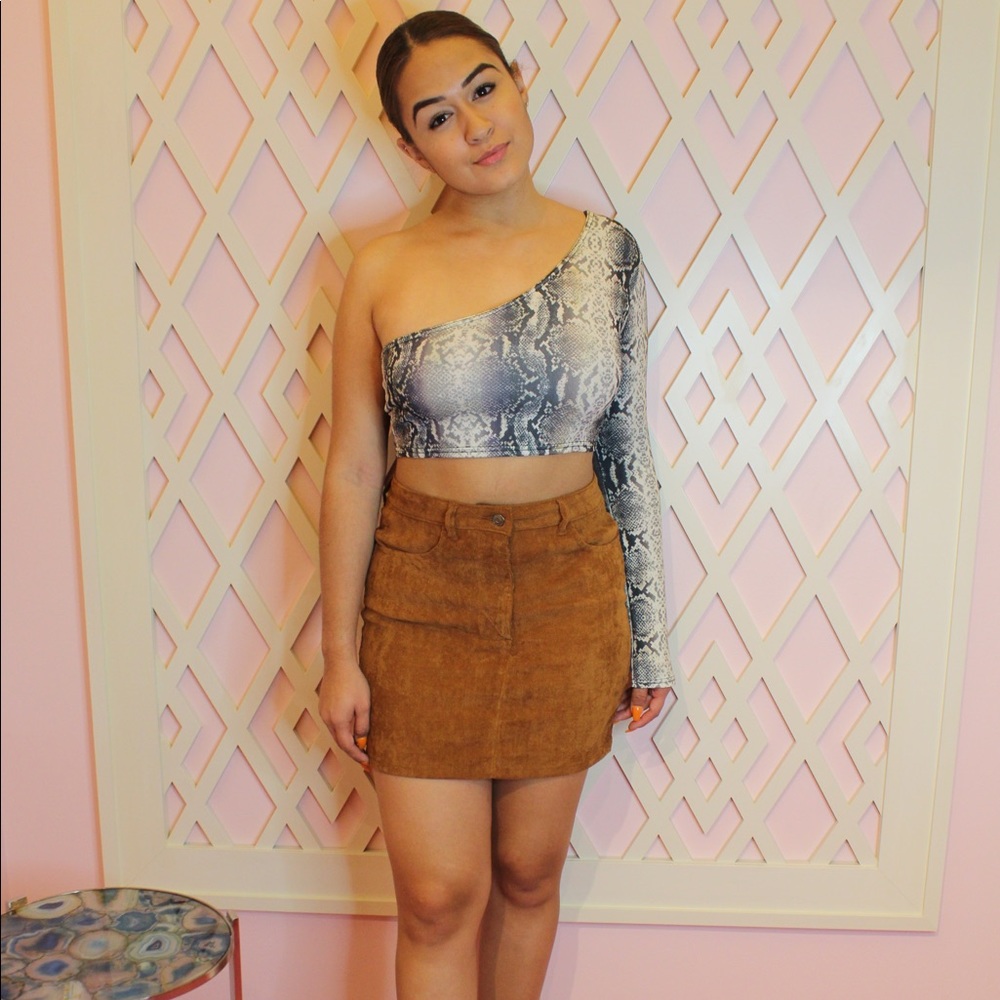 Courdory Mini Skirt
